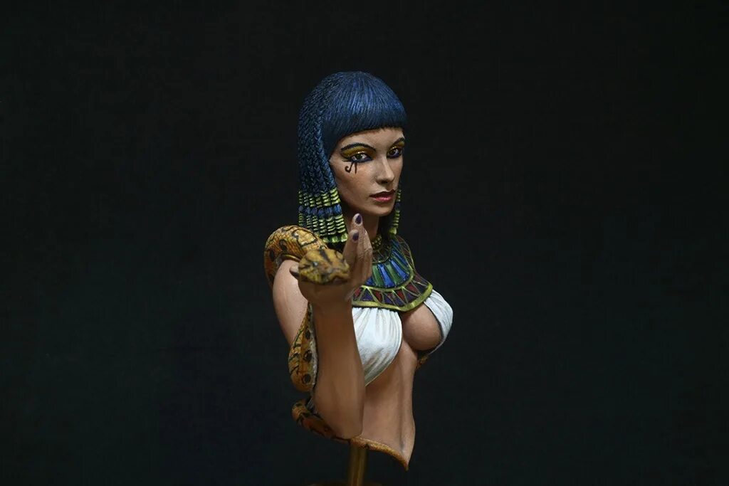 Akiranime cleopatra. Клеопатра с голыми сиськами. Эротичная Клеопатра большая грудь фотомонтаж.