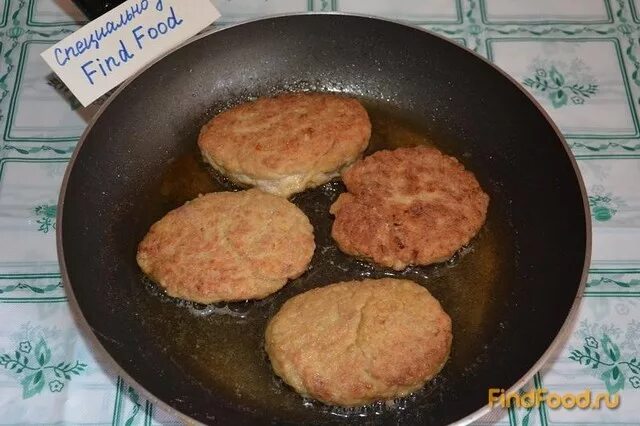 котлеты с геркулесом. геркулес котлеты рецепт на сковороде. котлеты с геркулесом. котлеты куриные с геркулесом. геркулес котлеты рецепт на сковороде.