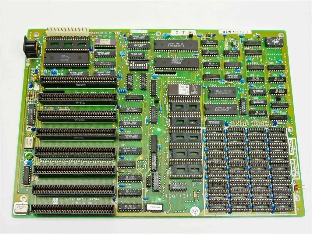 Ibm xt. Материнская плата XT 8086. IBM 486 материнская плата. IBM 5160 mainboard. IBM PC xt8088 motherboard.
