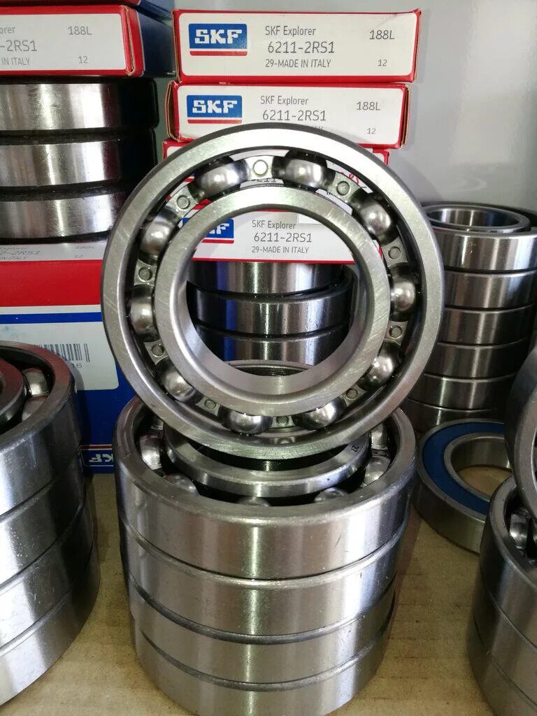 Подшипник шариковый SKF. Подшипник т208 SNR. Подшипник qj218n2ma FAG/SKF. 6211-ZZ SKF.