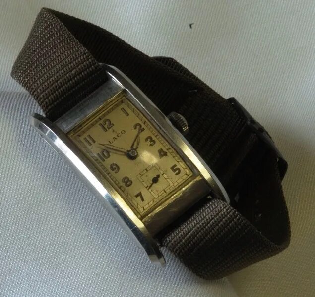 Швейцарские часы 1930 года карманные. Военные часы ссср. Часы ссср 1930. Часы omega whisperlite 1930. Часы карманные смерш.