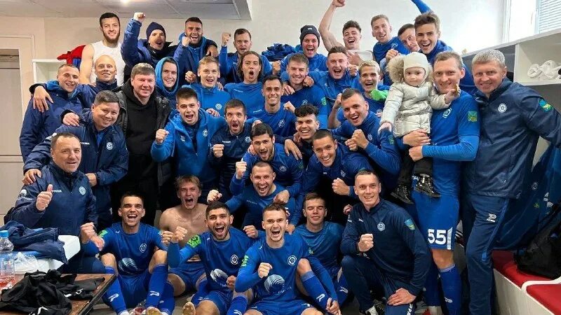 поликарп фк сахалинец. форма шинника. состав сахалинца. фк сахалин 2002. футбольная команда литвина сахалинец.