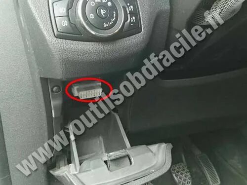Диагностический разъём ford transit. Разъем обд 2 форд транзит. Obd разъем ford transit 2016. Обд форд транзит. Обд разъем форд транзит 2013.