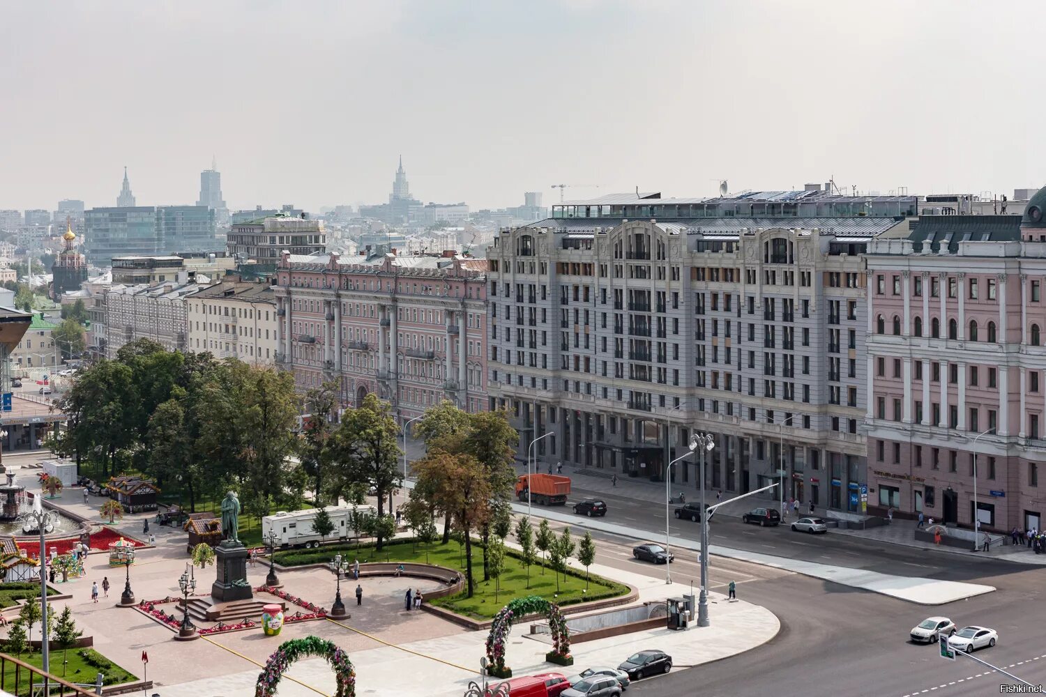 Тверская пл. Отель стандарт Москва страстной бульвар. Отель Пушкинская площадь Москва стандарт. Тверская улица Пушкинская площадь Москва. Страстной бульвар дом 2.