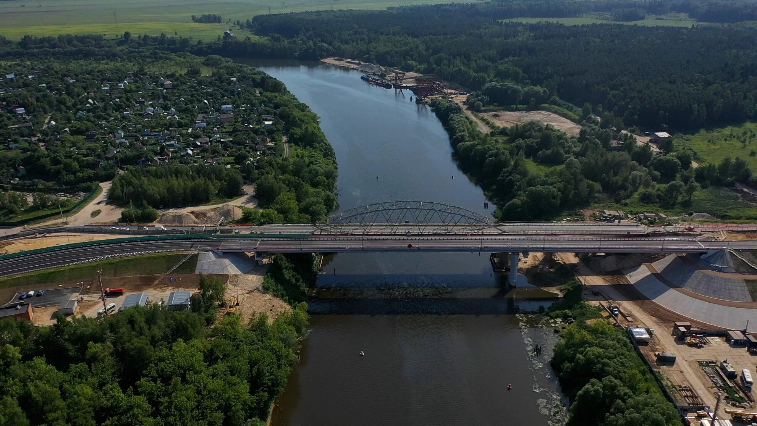 Новлянский пешеходный мост. Воскресенский мост сейчас. Воскресенский мост в москве. Новлянский мост в воскресенске. Воскресенск новлянский пешеходный мост.