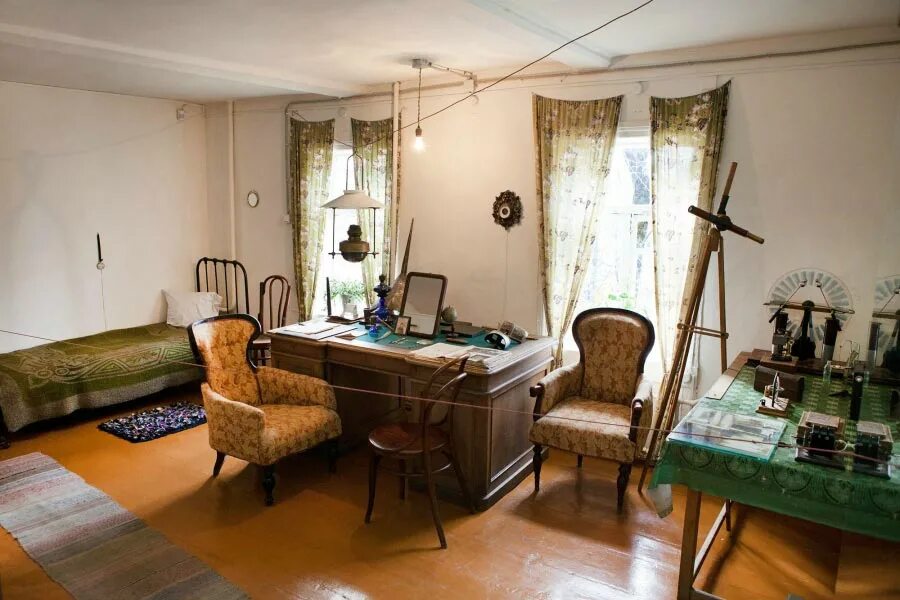 Дом к э циолковского. Дом музей циолковского в калуге внутри. Циолковского. Циолковского. Циолковского.