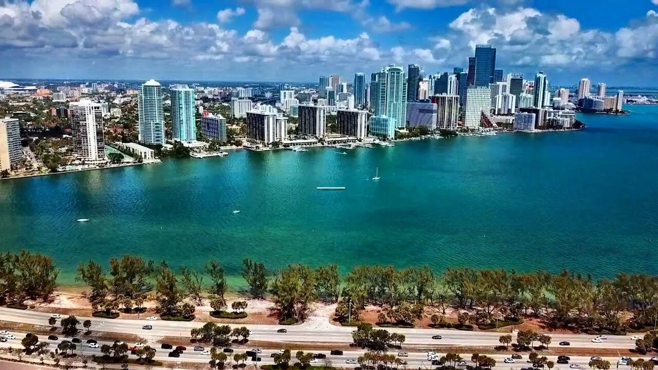 Miami видео. Miami видео. Гольфстрим парк майами. Miami видео. Riverfront (miami).