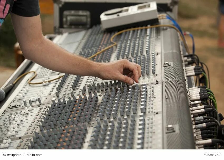 Mixing school