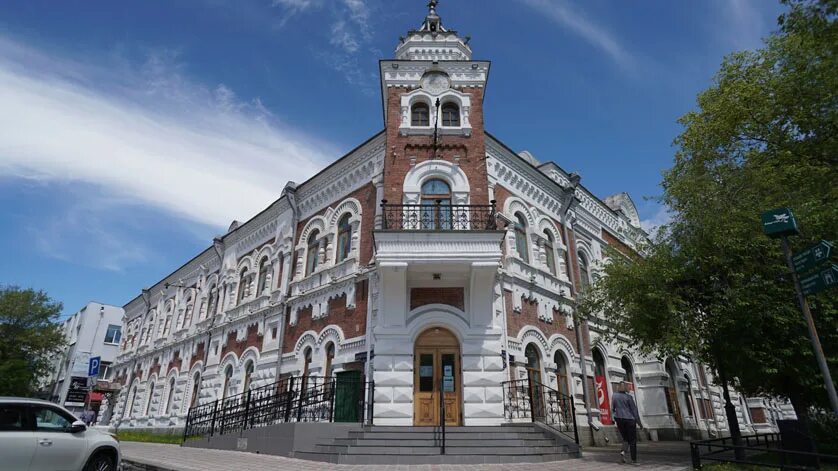Амурский областной краеведческий музей. Амурский областной музей благовещенск. Амурский областной краеведческий музей благовещенск. Областной краеведческий музей благовещенск. Амурский областной музей благовещенск.