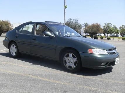 Nissan 2001