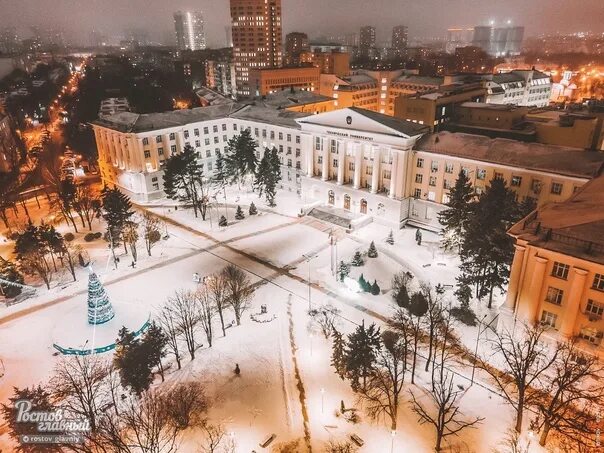 Ростов дгту площадь гагарина 1. Площадь дгту ростов. дгту рисхм. парк дгту ростов-на-дону. дгту ростов-на-дону вечером.
