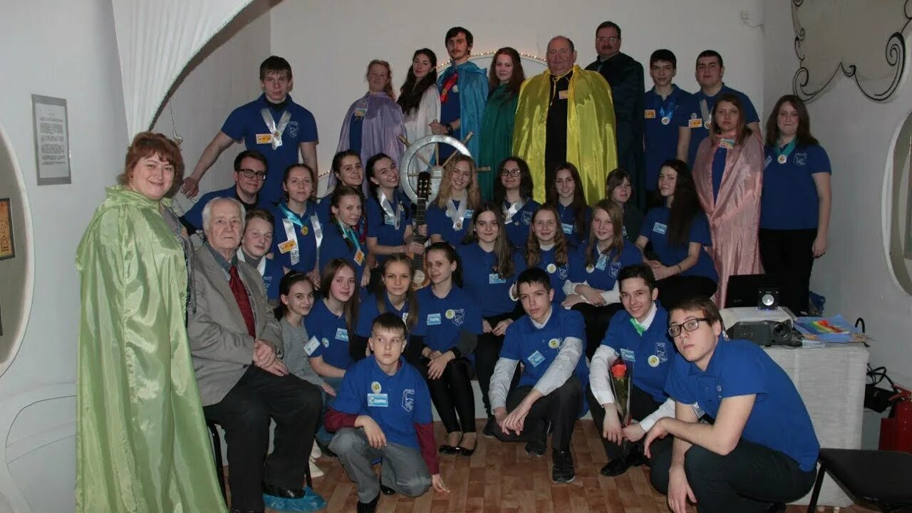 П. Кайдалов первомайск. Дорогие мои мальчишки лев кассиль. Кайдалов, герой советского союза. Смысл девиза синегорцев.