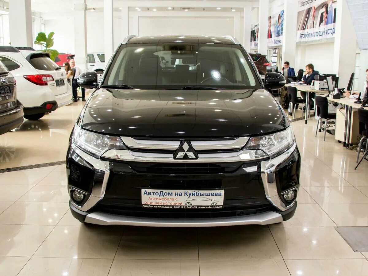 Митсубиси аутлендер 3 рестайлинг 2. Митсубиси аутлендер 3 рестайлинг. Mitsubishi outlander iii рестайлинг 2. Митсубиси аутлендер 3 поколения. Mitsubishi outlander 3 2015.