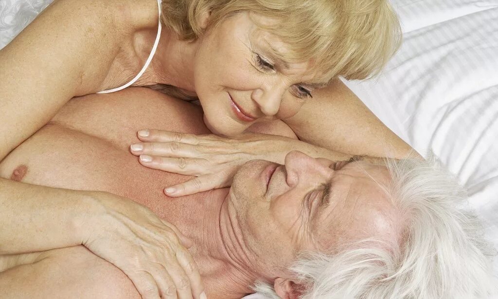 The older the better. Близость пожилых. Интимная жизнь пожилых людей. Сексуальность в пожилом возрасте. Страстные пожилые женщины.
