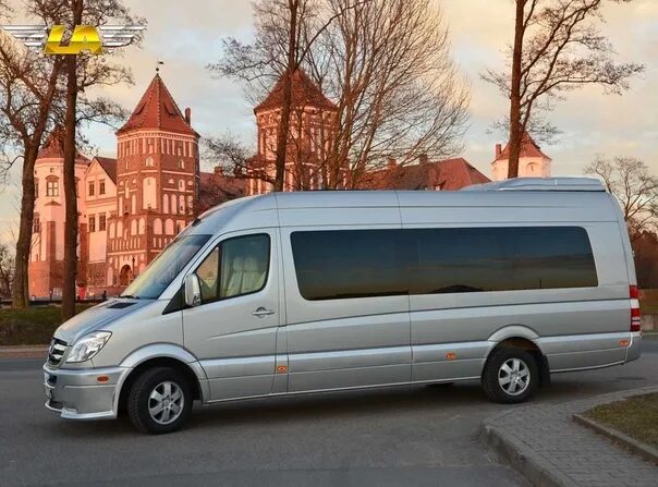 Взять в аренду Трансфер Mercedes Benz Sprinter в Ларнаке, Кипр