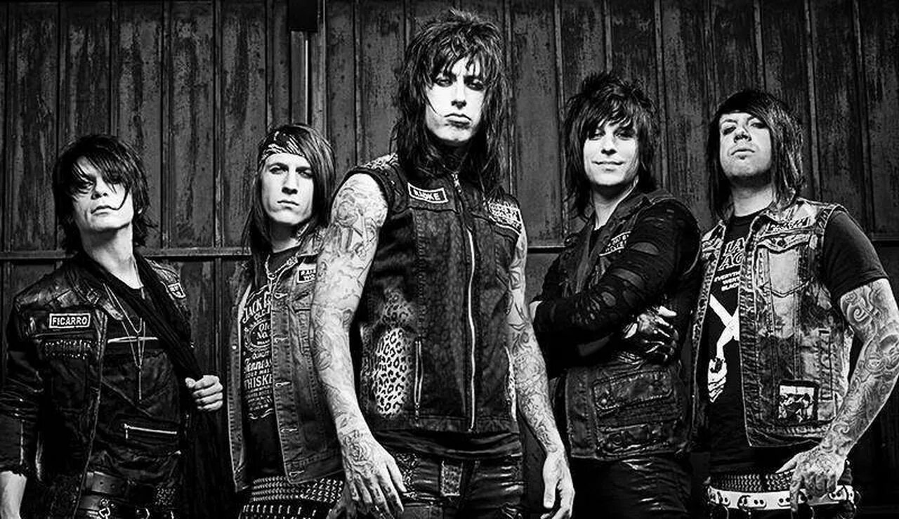Fallen reverse. Группа falling in reverse. tyler burgess falling in reverse. falling in reverse металкор.