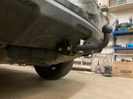 Фаркоп автос
