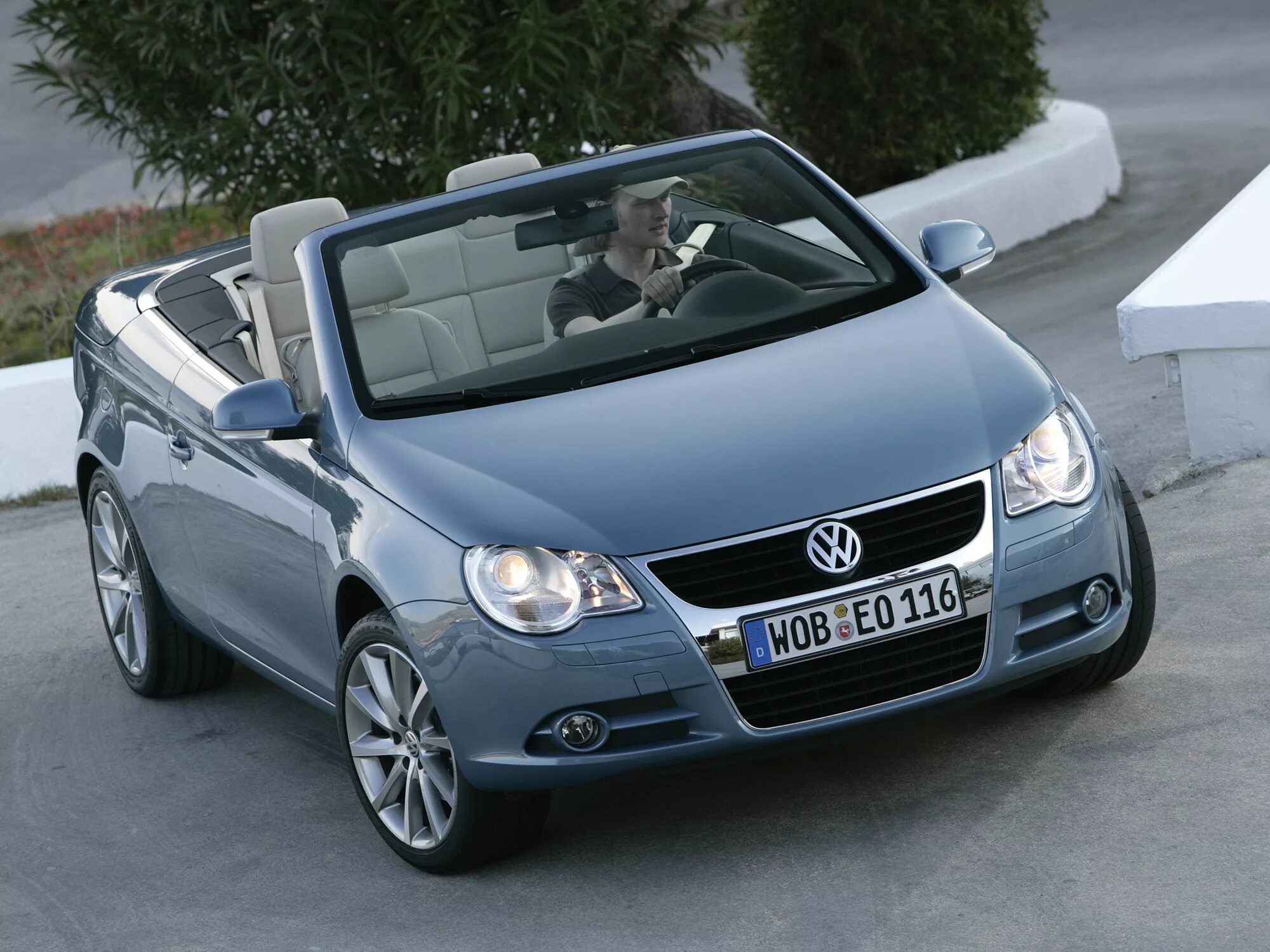 Vw eos. Кабриолет Volkswagen EOS 2008. Фольксваген ЕОС 2006. VW EOS Cabrio 2008. Volkswagen EOS, 2006 год.