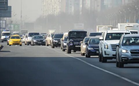 Выделенная полоса в выходные можно ездить