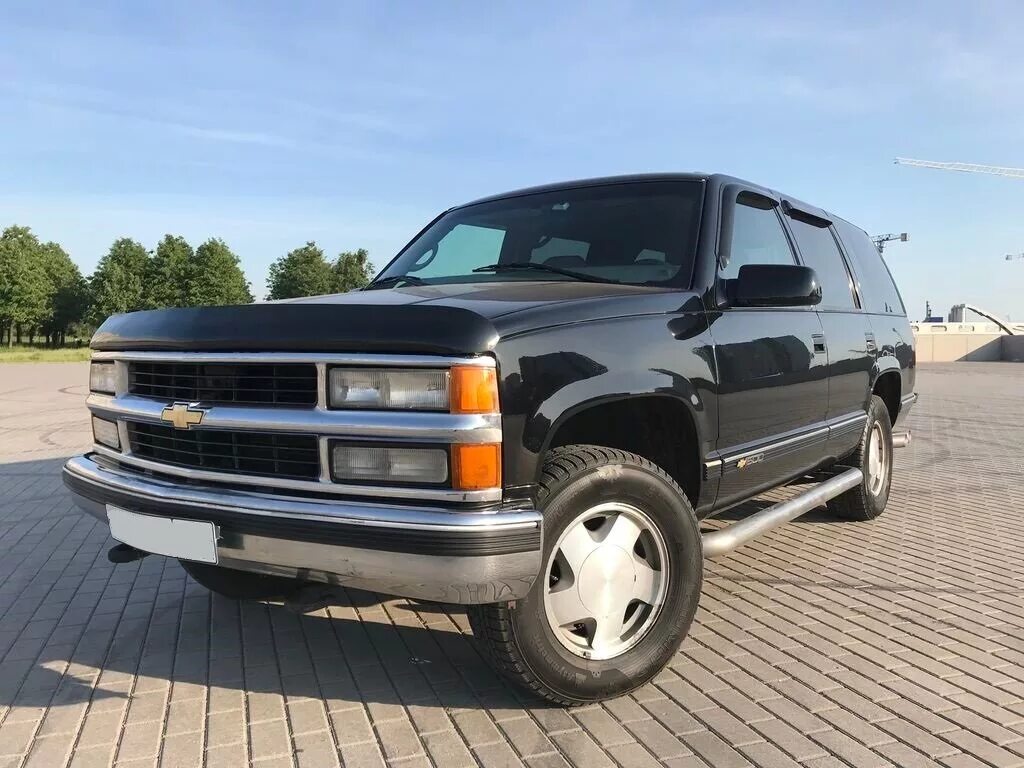 Купить шевроле тахо в спб. Chevrolet Tahoe 1996. Chevrolet Тахо 1996. Шевроле Тахо 1996 черный. Chevrolet Tahoe 1989.