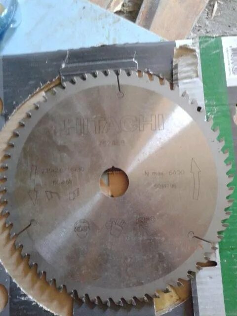 Пильный диск cmt 276. Hitachi 190 x 2. 008. Пильный диск авито. Пильный диск matrix 73270.