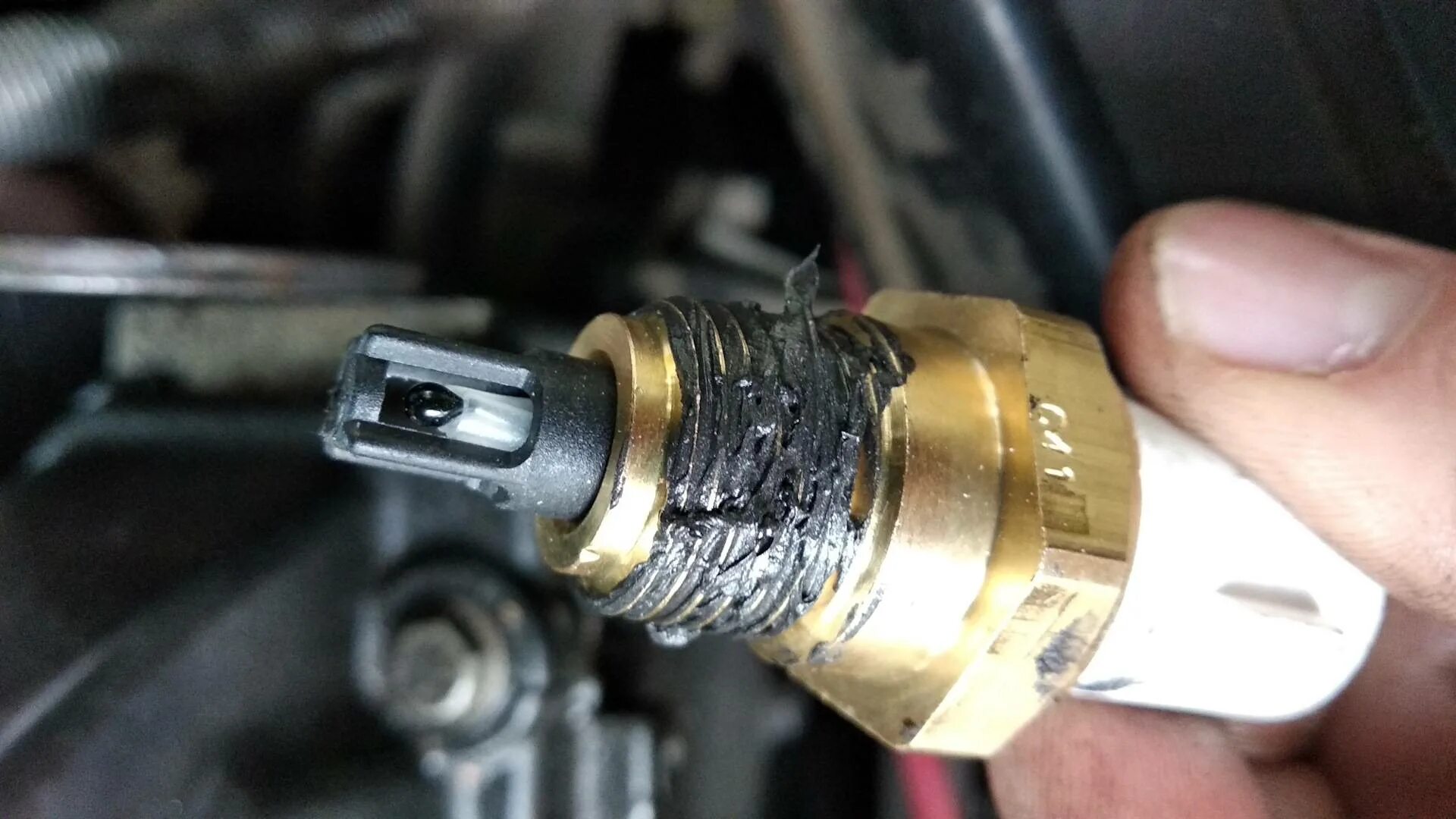 Ошибка датчика температуры воздуха. Ошибка датчика температуры воздуха. Ошибка датчика температуры воздуха. Датчик всасываемого воздуха опель вектра б. Датчик температуры всасываемого воздуха w447.