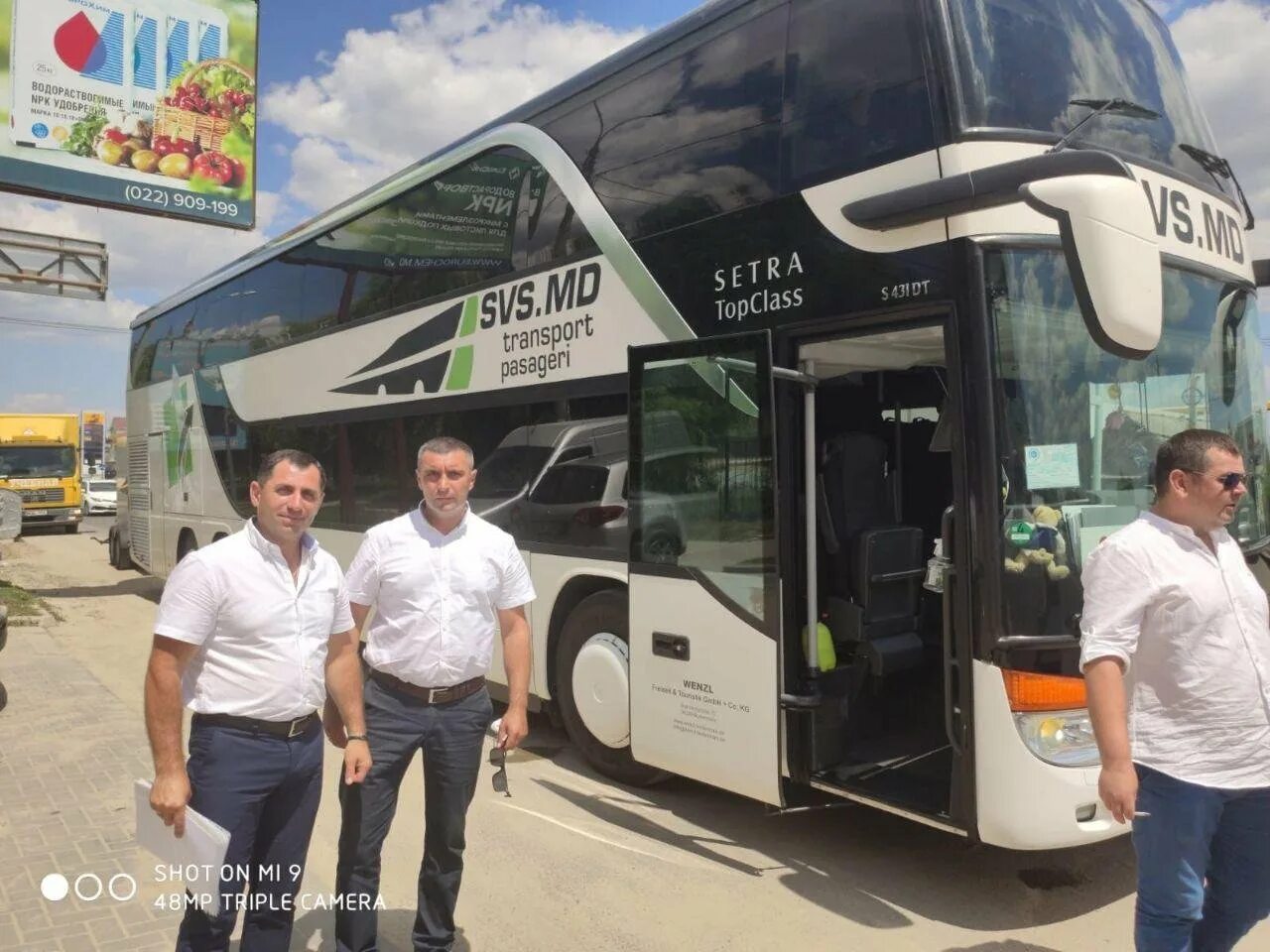 Dar pentru moldova. Молдавские автобусы. Молдавский автобус на границе. Автобус на таможне. Молдова-Турция, молдавский автобус.