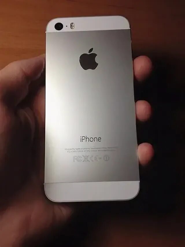Нашел iphone 5. Найденный айфон 6. Найденный айфон 6. Iphone 6s. Айфон на улице.