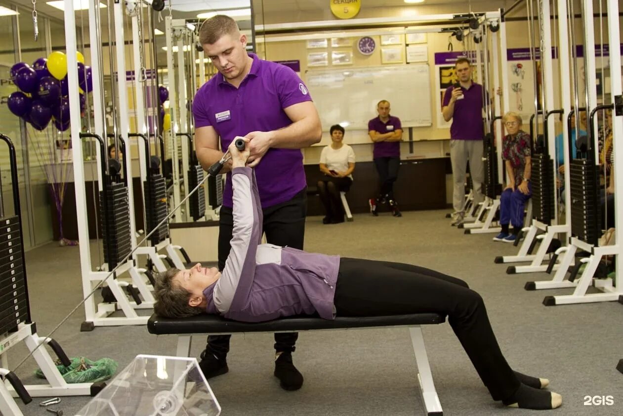 Центр доктора бубновского калуга. Центр доктора бубновского астрахань. Кинезитерапия доктора бубновского. Реабилитационный центр доктора бубновского. Кинезитерапевт сергей бубновский.