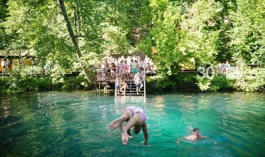 Голубые озёра (татарстан). Голубое озеро казань. Можно ли купаться в голубом озере казань. Голубые озера казань купаться. Купаемся на голубом озере.