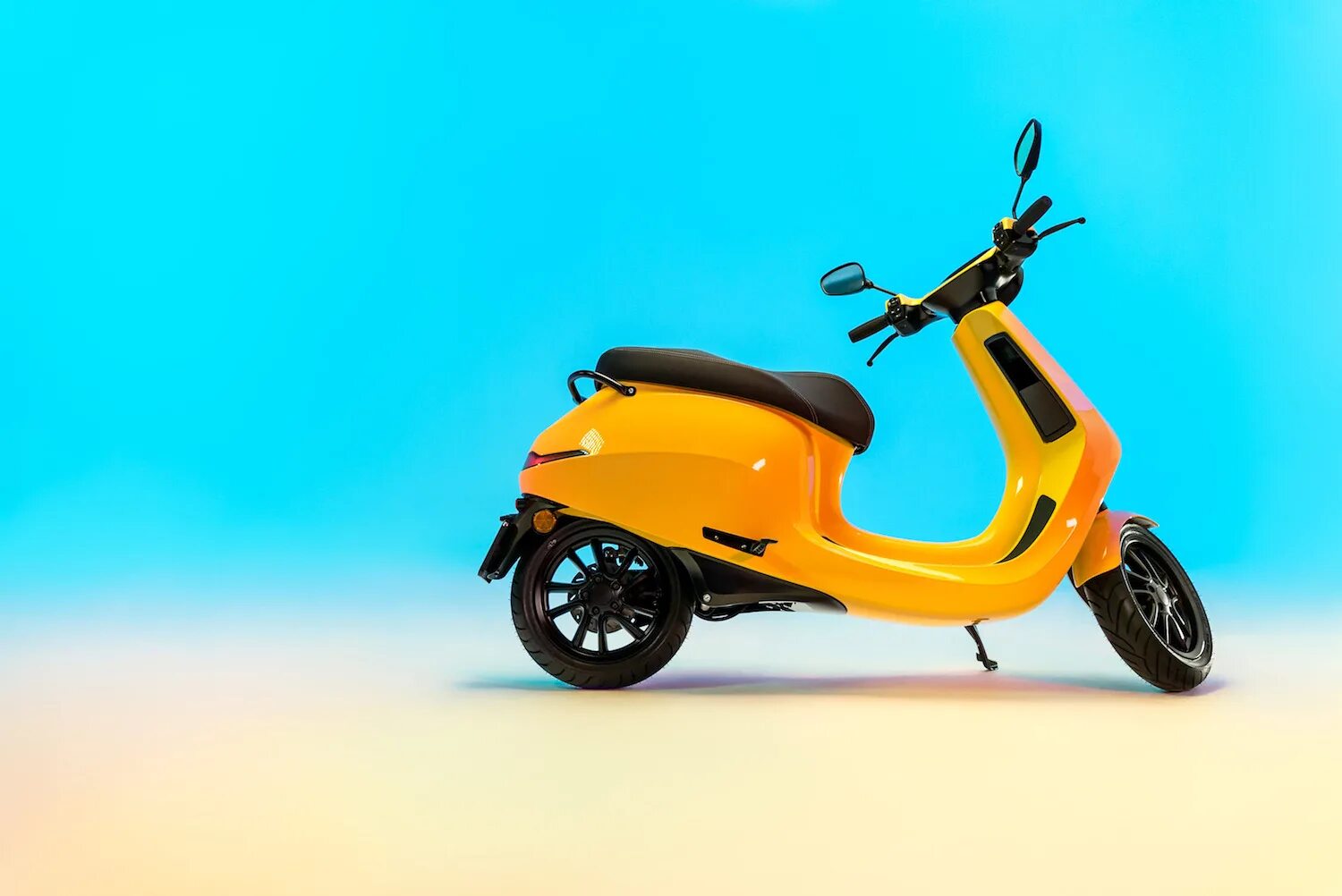 Ola Scooter. Космический скутер. Ola Electric. Свап скутера. Скутер ола