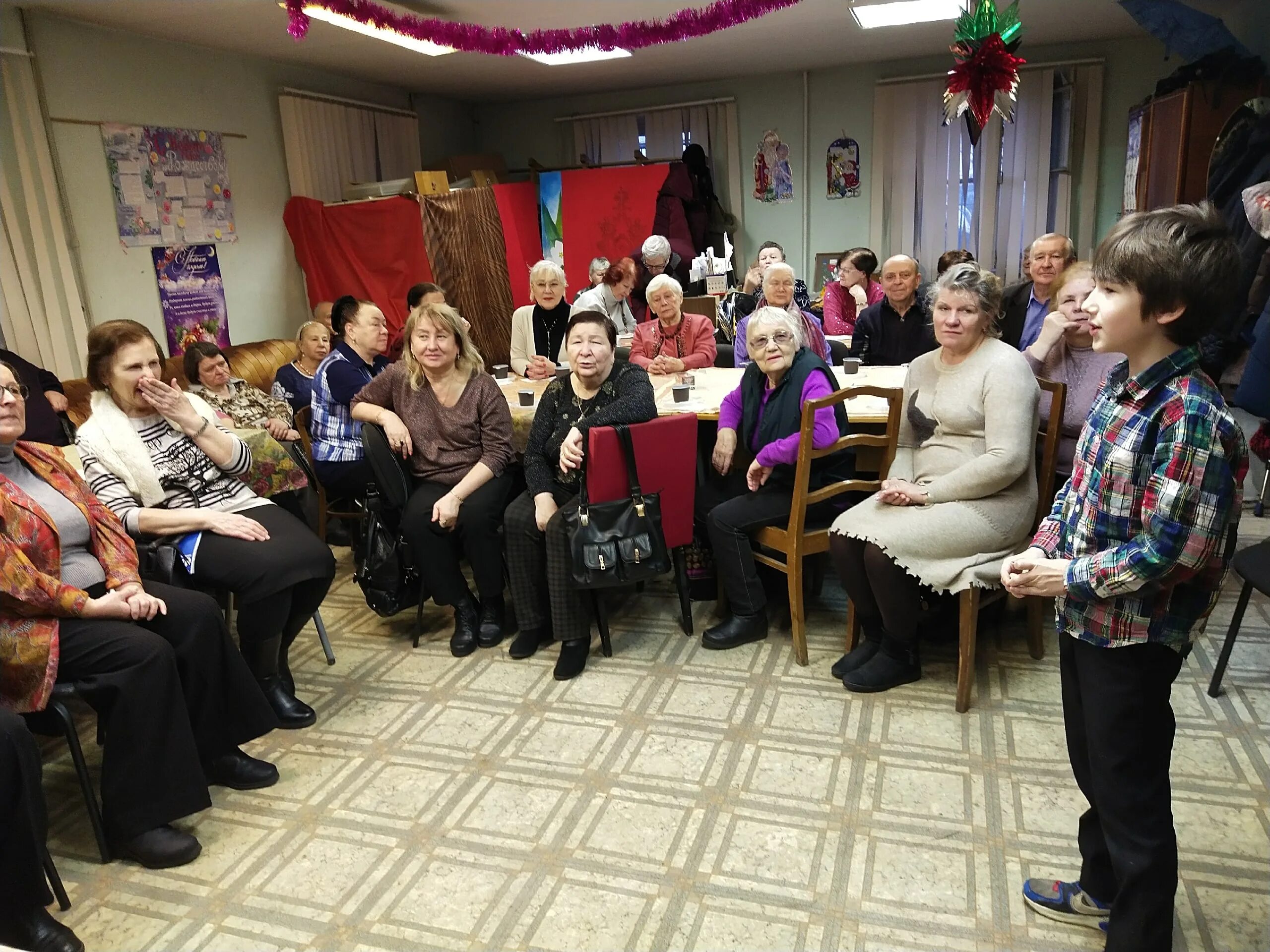 молодежный центр в питере. пмц лигово. подростково молодежный центр. подростково молодежный центр. музеи для подростков в спб.