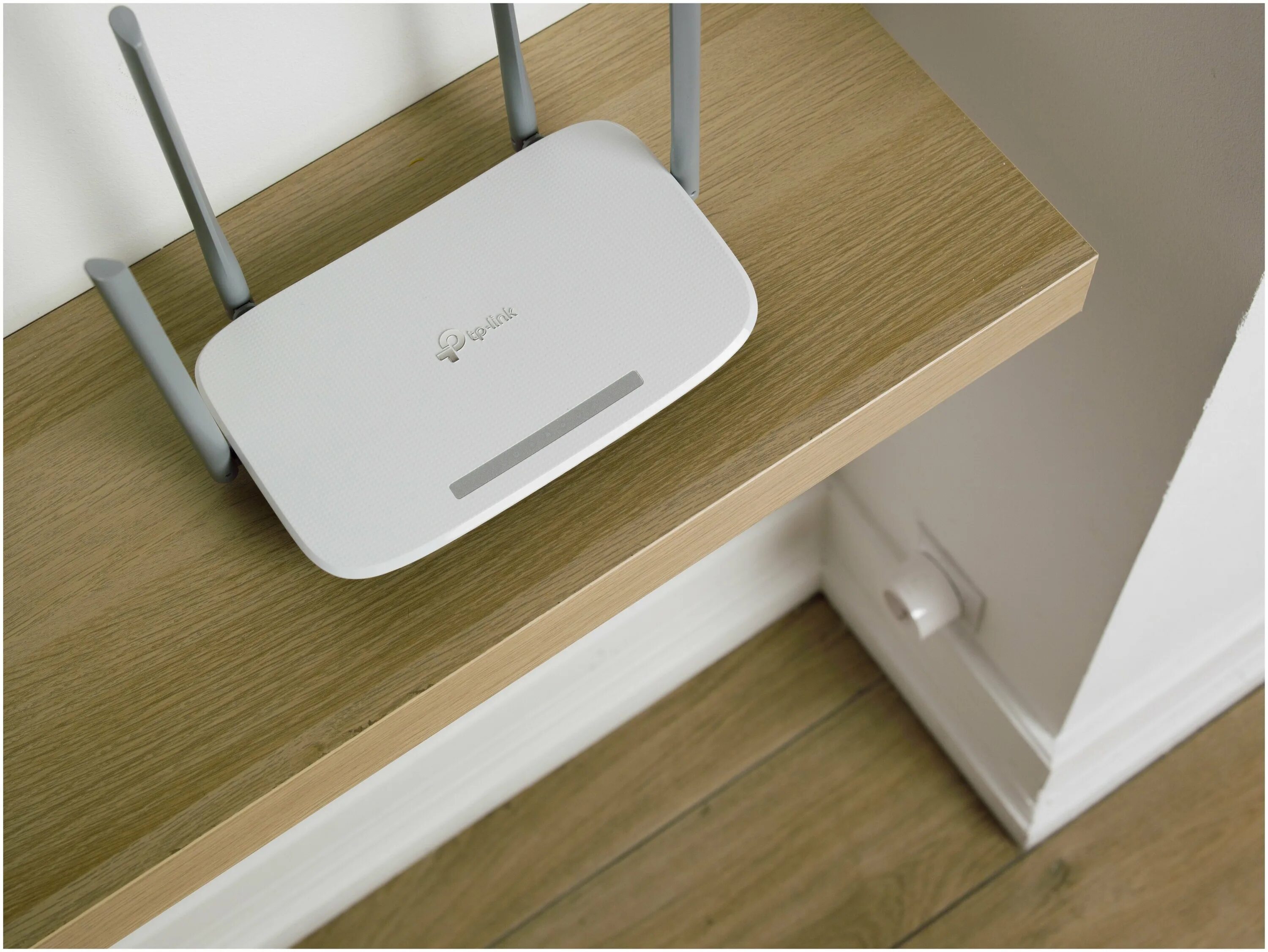 Wi fi роутер tp link ec220. Wi fi роутер tp link ec220
