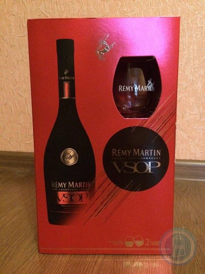 Коньяк Remy Martin VSOP 0.7. Remy martin 0.7 цена