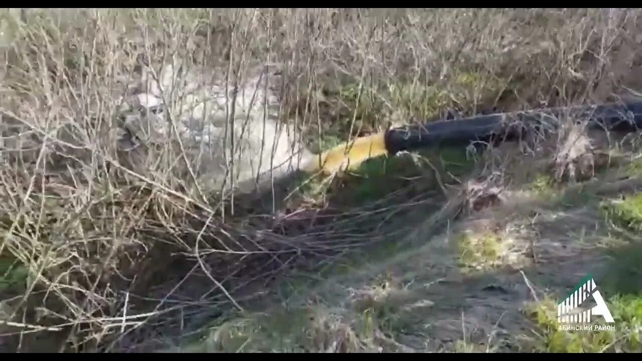 Хутор степановский затопило. Наводнения в абинске краснодарского края. хутора затопившее кубань. хутор пигаревский абинский район. холмская краснодарский край абинский район затопило.