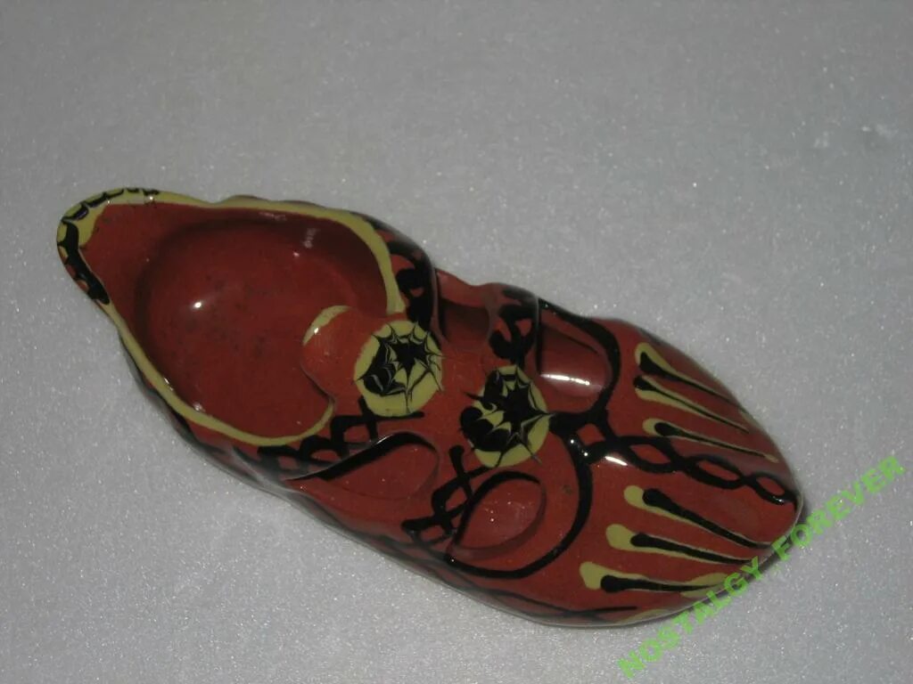 Ботинки mschf big red boot. Огромная обувь. Ботинки с загнутыми носами. Это большие башмаки. Смешная обувь.