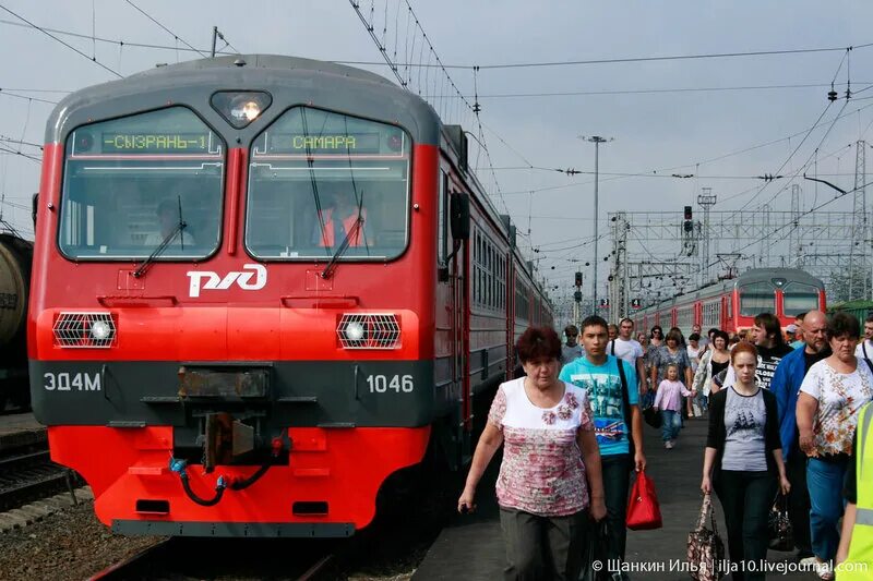 Пригородный поезд 6004 Сызрань-1 Самара. Станции электричек на Сызрань. Самарская Пригородная пассажирская компания. Электричка Ласточка Сызрань Самара. Куйбышев электричка