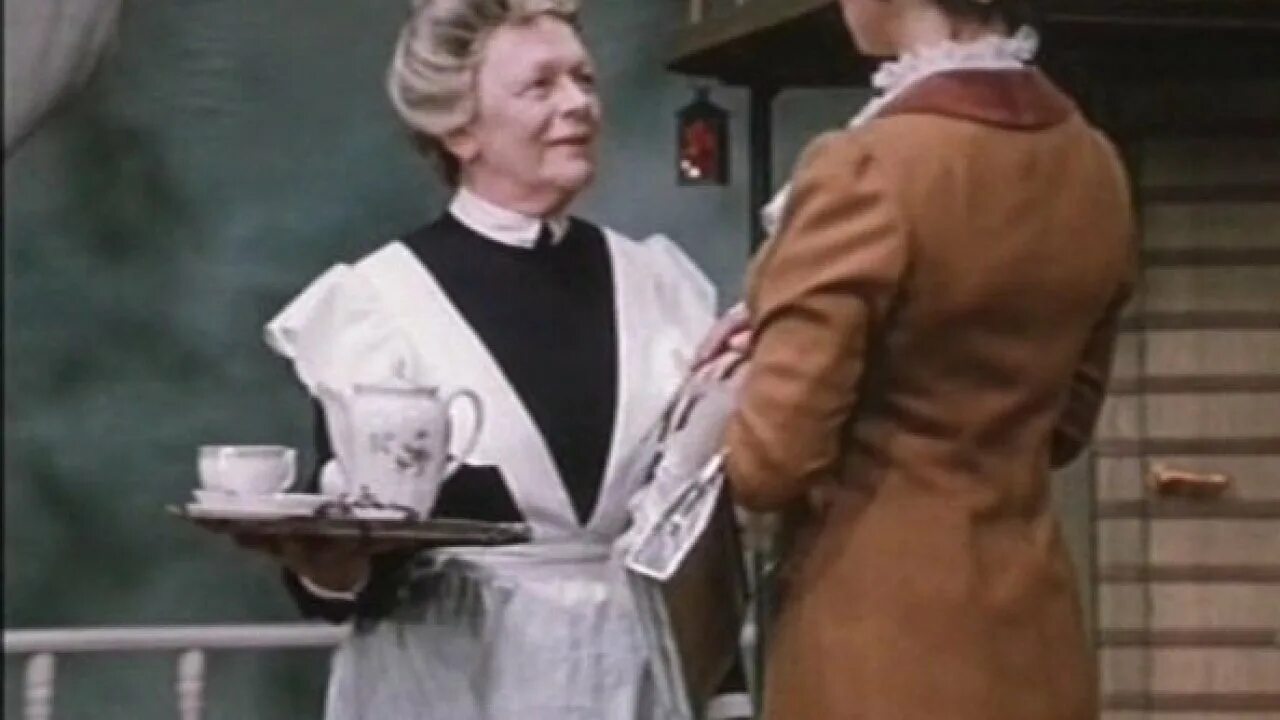 Дом где разбиваются сердца 1975. Зоя зелинская спектакли. Татьяна пельтцер театр сатиры. Зоя зелинская кабачок 13 стульев. Иностранная пьеса шоу "дом, где разбиваются сердца".