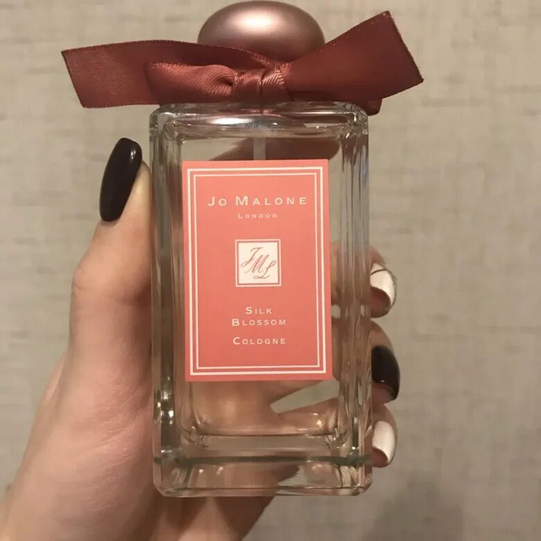 Jo malone silk blossom. Силк блоссом Джо малоне. Jo Malone духи Silk Blossom. Джо Малон шелк блоссом. Духи Jo London Silk Blossom.