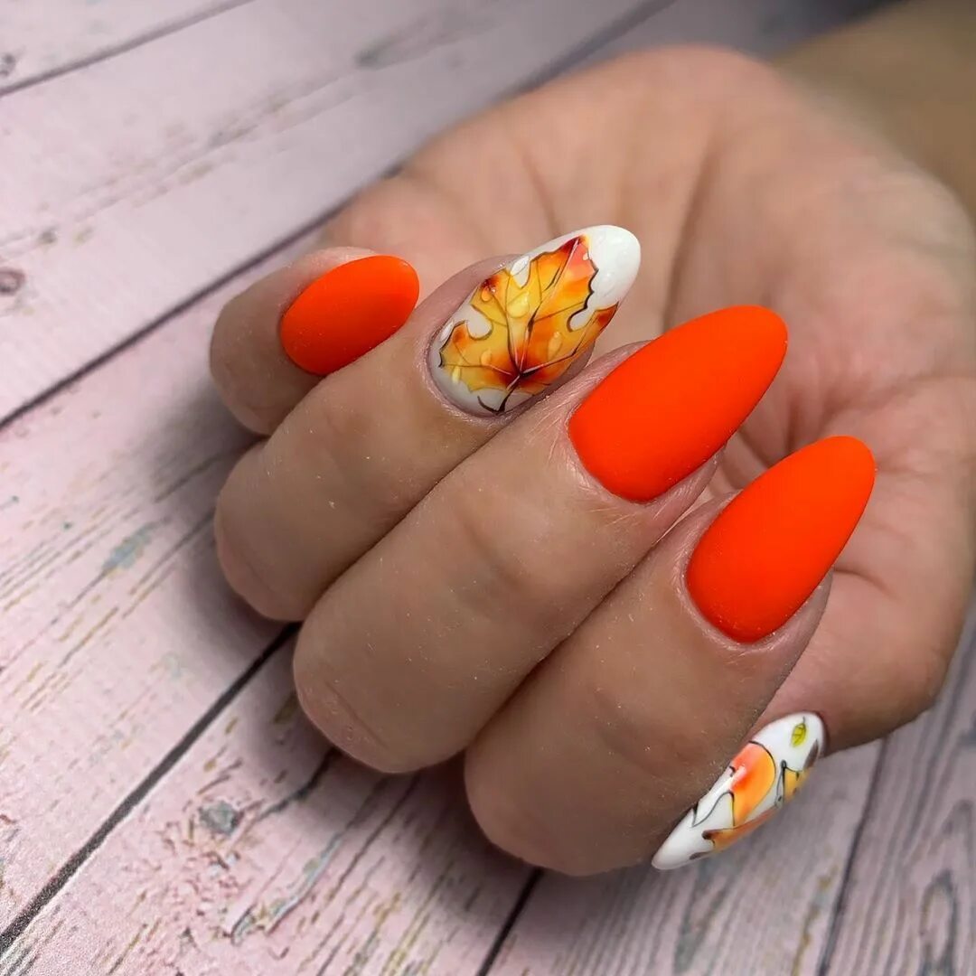 31DC2014 Day 02: Orange Autumn Water Marble Thanksgiving nail art, Thanksgiving 