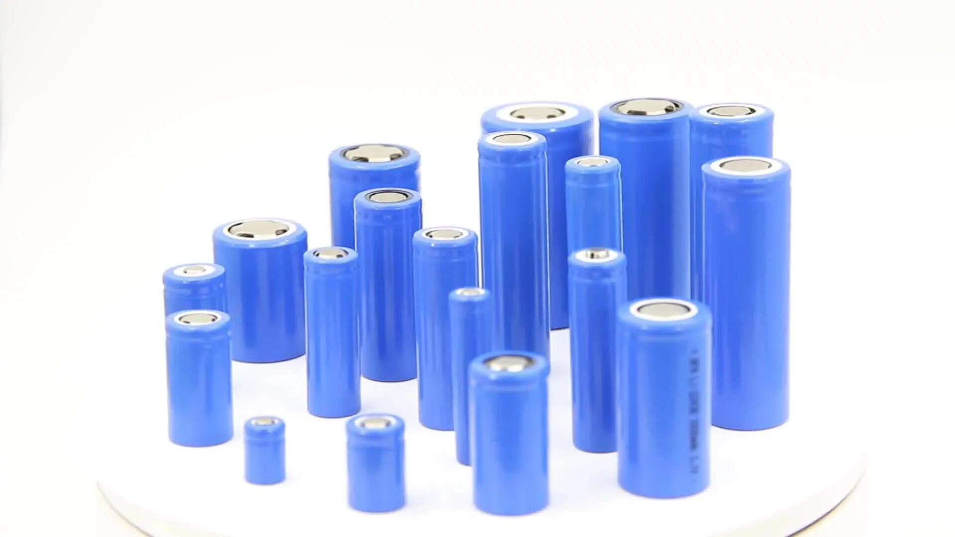 Литий ионный аккумулятор. Литий-ионный аккумулятор 3.7v 650mah. li-ion 26350 аккумулятор. литиевая батарея 3.7 v 2000mah. li-ion 18650 1800mah 3.7v.