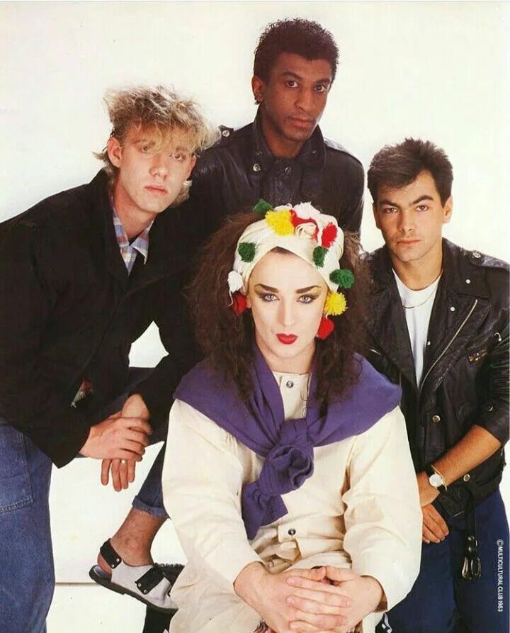 Джордж клуб. Джордж клуб. Солист группы culture club. Culture club фото. Бой джордж.