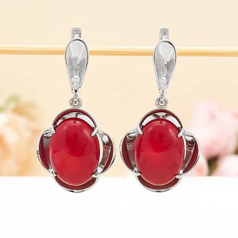Серьги с натуральным кораллом. Серьги с кораллом в серебре. Серьги с кораллом в серебре. Серебряные серьги с кораллом. Серебряные серьги с кораллом.