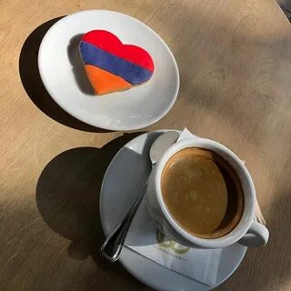 Бари луйс на армянском перевод на русский