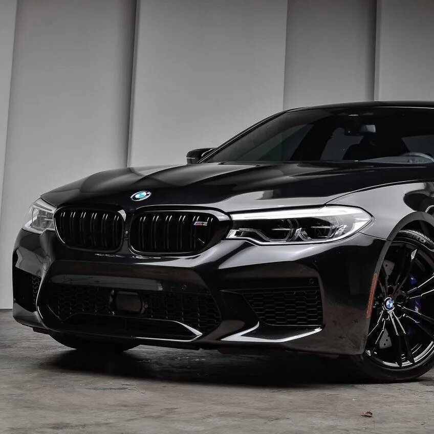 Новая бмв м5 ф90 компетишн. BMW m5 2020 Black. БМВ м5 ф90 Компетишн черная. БМВ м5 2020 черная. БМВ м5 2021 черная.