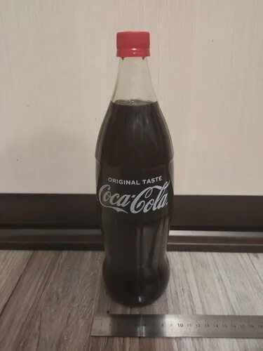 Кока кола пэт 1 л. Напиток кока-кола 1,5л пэт. Кола классик 1 литр. Coca cola 1л. 5.