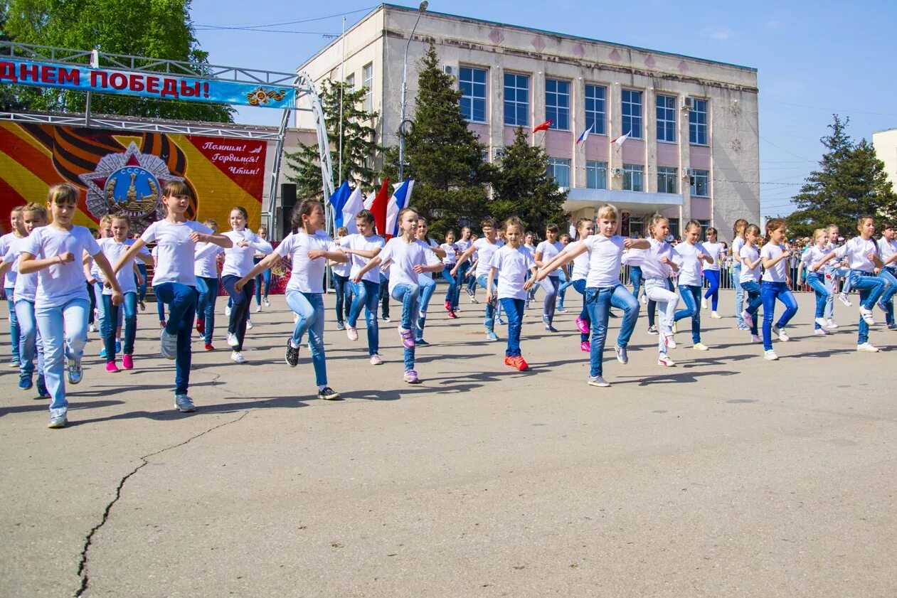 1 мая вологда. Мероприятия на улице на 9 мая. 9 Мая Вологда. Концерт 9 мая Вологодский район. Праздник 73.