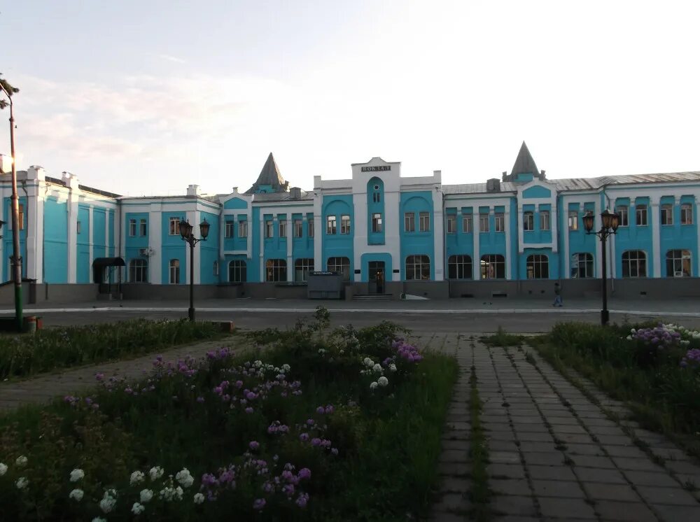 г ртищево саратовская погода. г ртищево саратовская область. ртищево саратовская область 90-е. ртищево саратовская область 90-е. храм николая чудотворца ртищево.