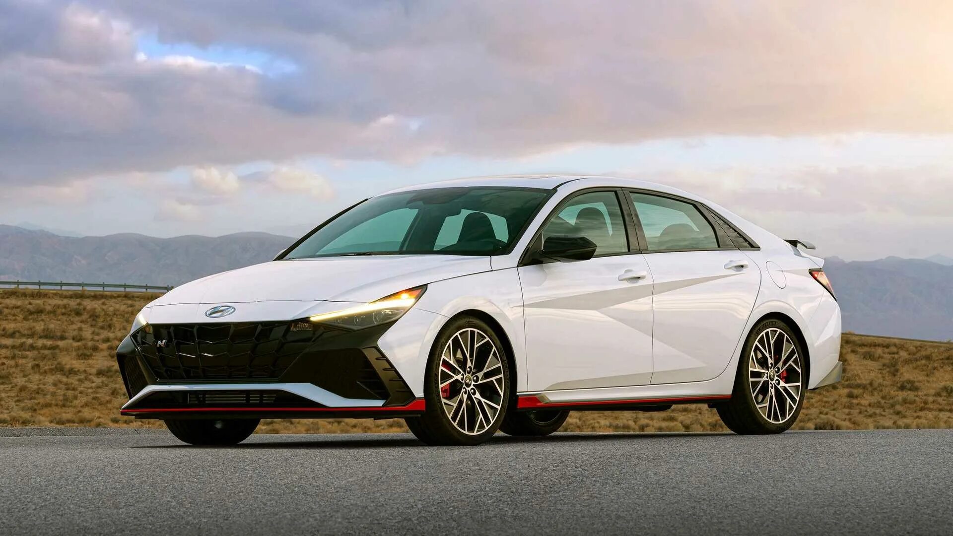Elantra n 2025. Elantra n 2025