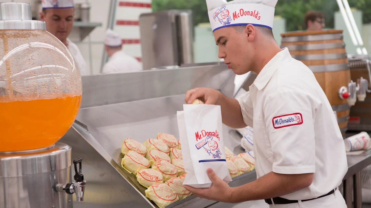 основатель правды. основатель / the founder (2016). майкл китон макдоналдс. основатель правды. фильм про макдональдс основатель.